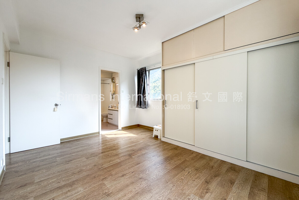 Conway Mansion Master Bedroom