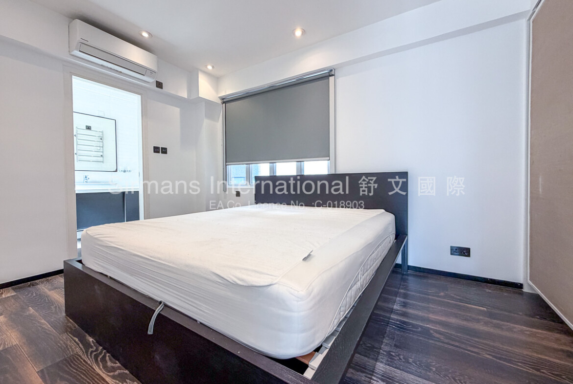 Tai Wong Commercial Building Sheung Wan Office Interior