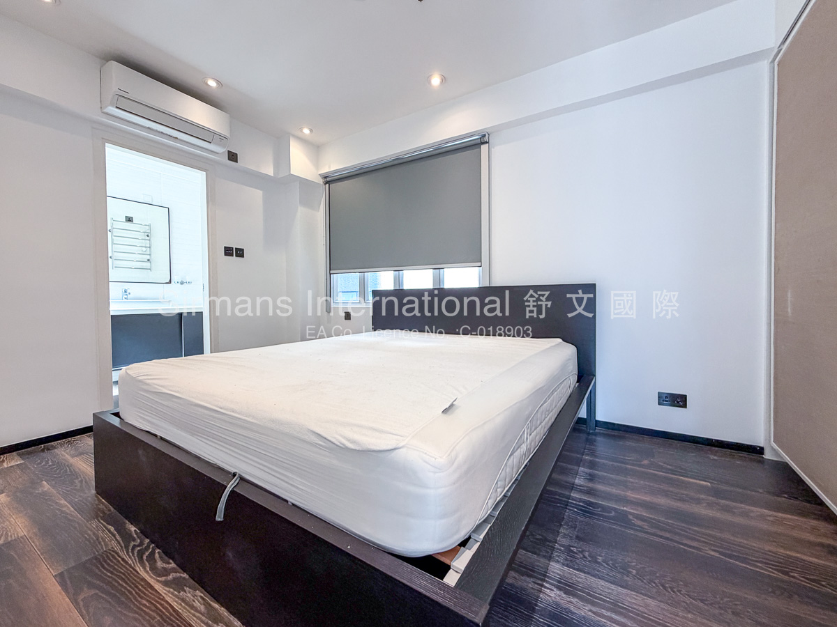 Tai Wong Commercial Building Sheung Wan Office Interior