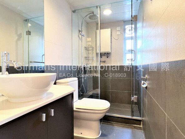 Kelford Mansion For Rent