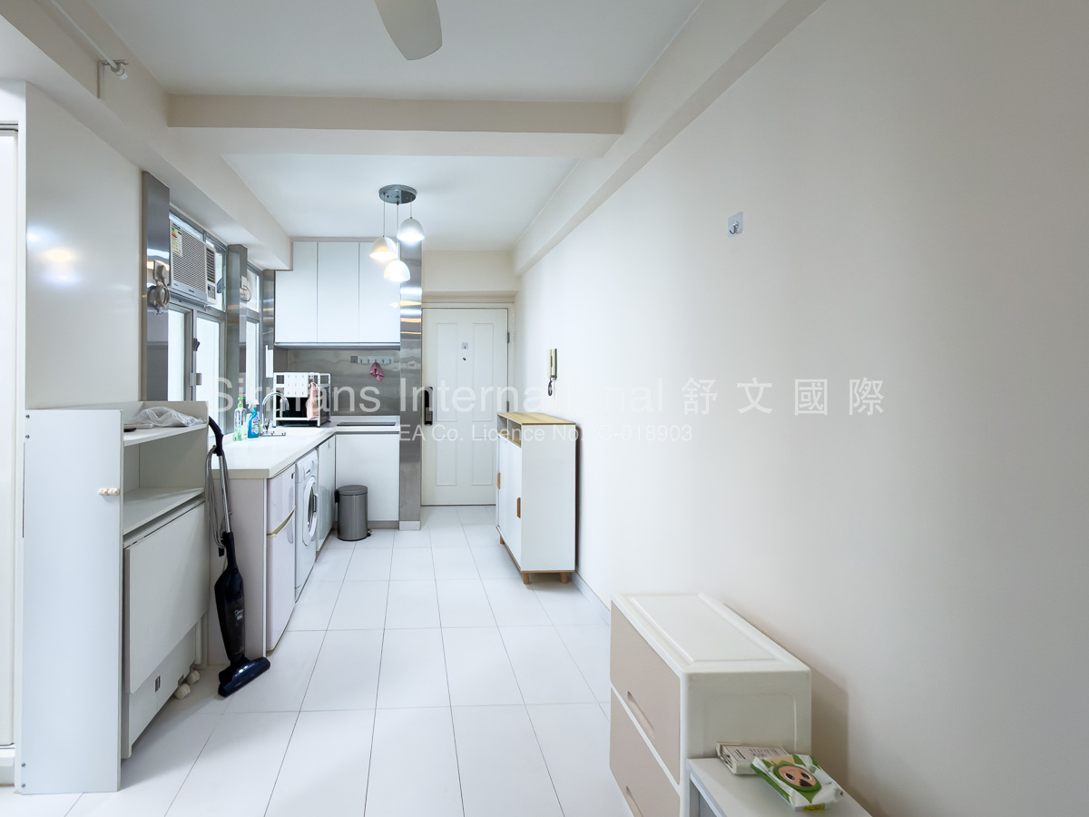 Siu Wah Building Interior Photo